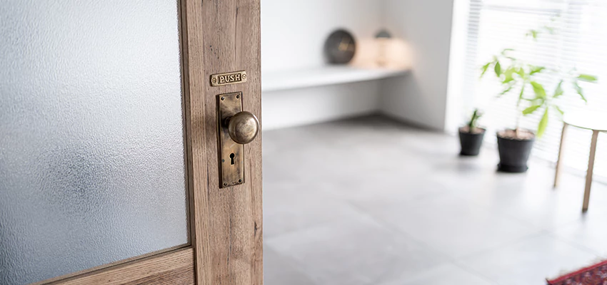 Deadbolt Door Lock Knob Repair in Fortuna, California